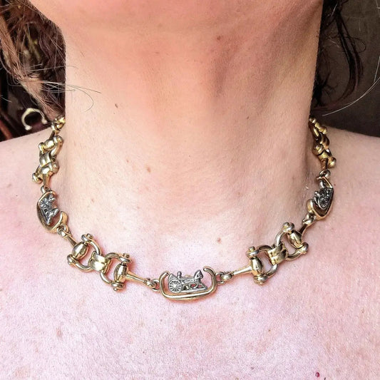 Collar céline paris vintage años 80 de eslabones del logo la marca francesa.