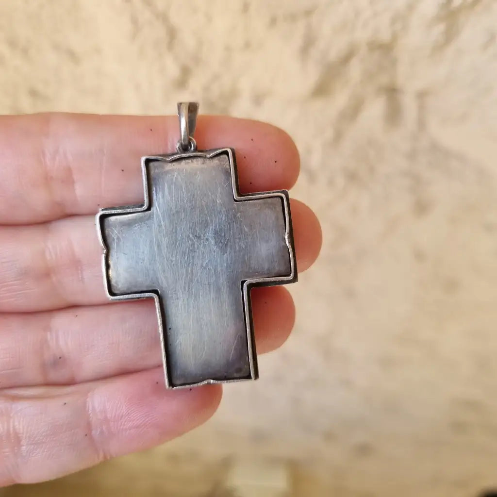 Cruz de plata. cruz antigua esmalte joyas esmalte. Joyería religiosa