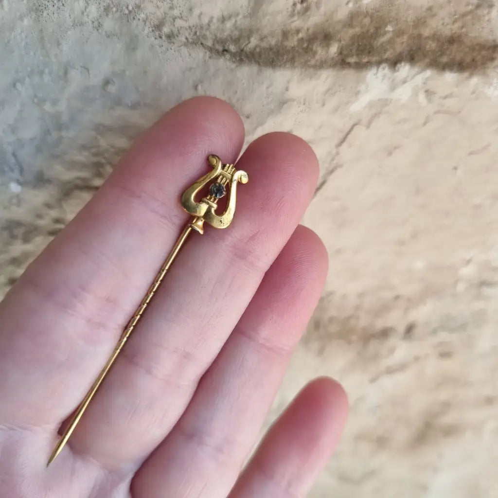 Pin de palo arpa vintage pasador oro tapa metal dorado