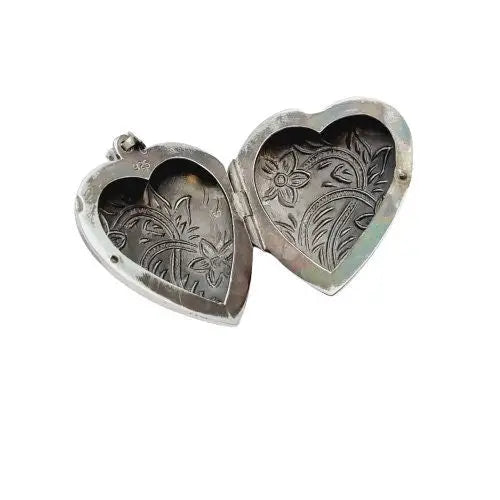 Guardapelo corazón de plata antiguo para fotos regalos originales.