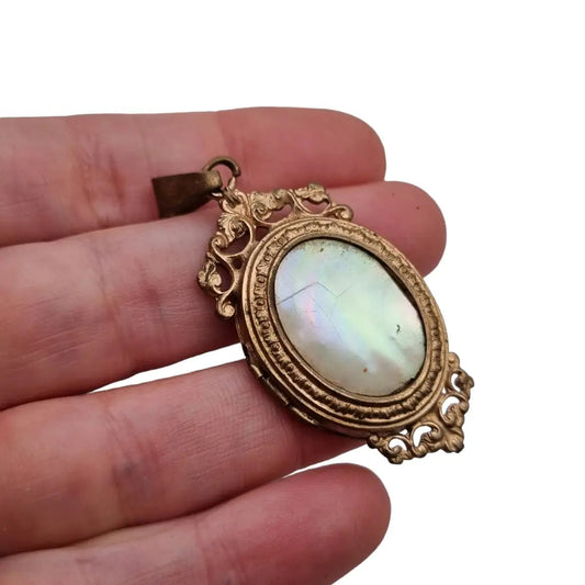 Colgante de medallón victoriano colgante antiguo vintage nácar