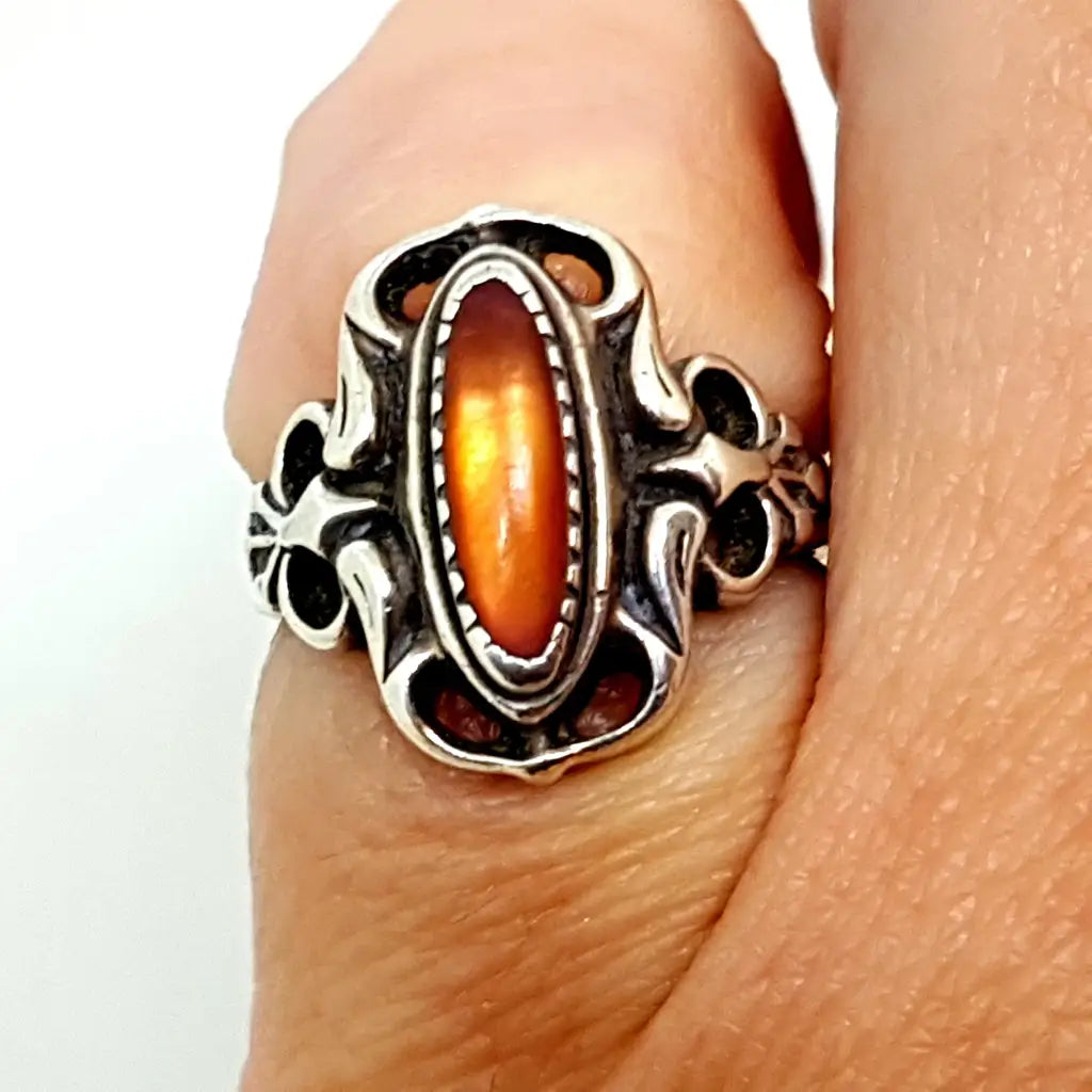 Anillo estilo art nouveau en plata y ágata Sterling. Tamaño 5 1/2 EE. UU. Joyas