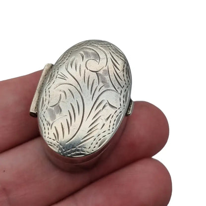 Caja vintage de plata 925 y exquisito troquelado. Circa 1990.