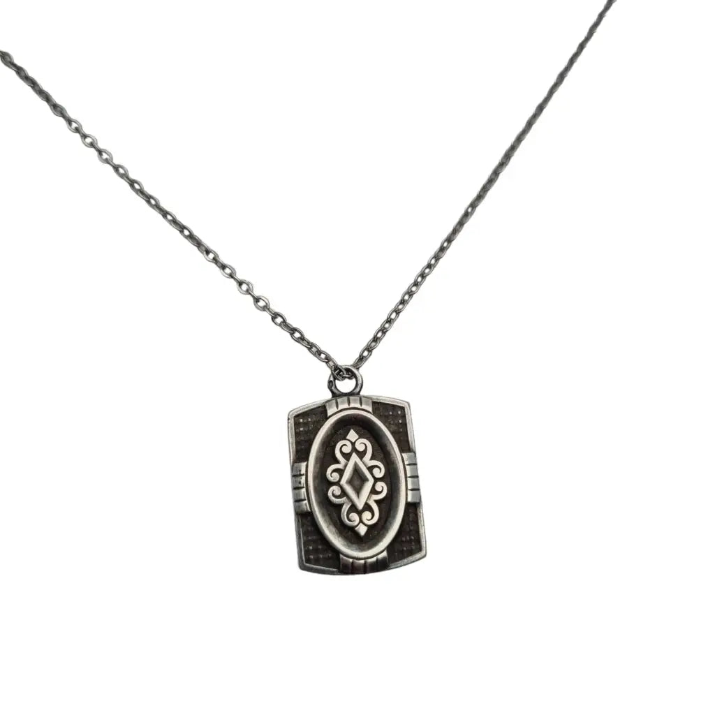 Colgante Rectangular Antiguo con Cadena en Diseño Clásico para Mujer Plata