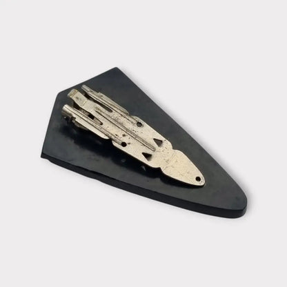 Lote de dos pinzas para vestido Art Decó en celuloide negro y marrón burdeos