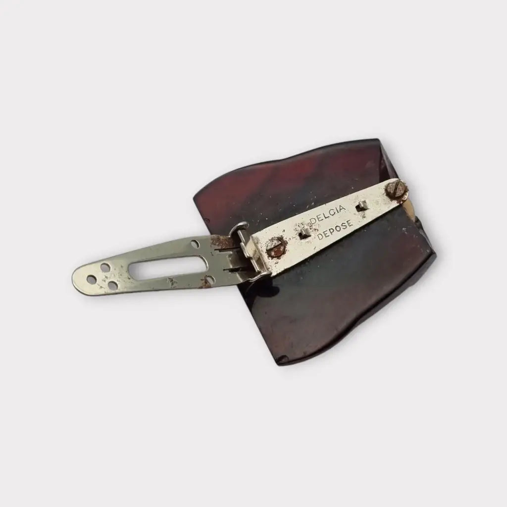 Lote de dos pinzas para vestido Art Decó en celuloide negro y marrón burdeos