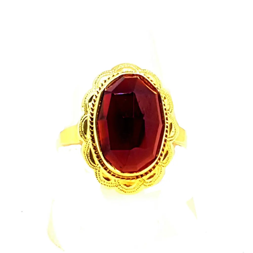 Anillo de granate rojo y oro. oro 14 kt granates. Circa 1950