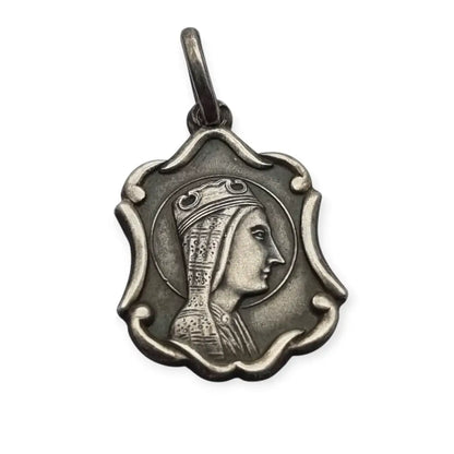 Medalla religiosa antigua en plata con la Moreneta de Montserrat estilo