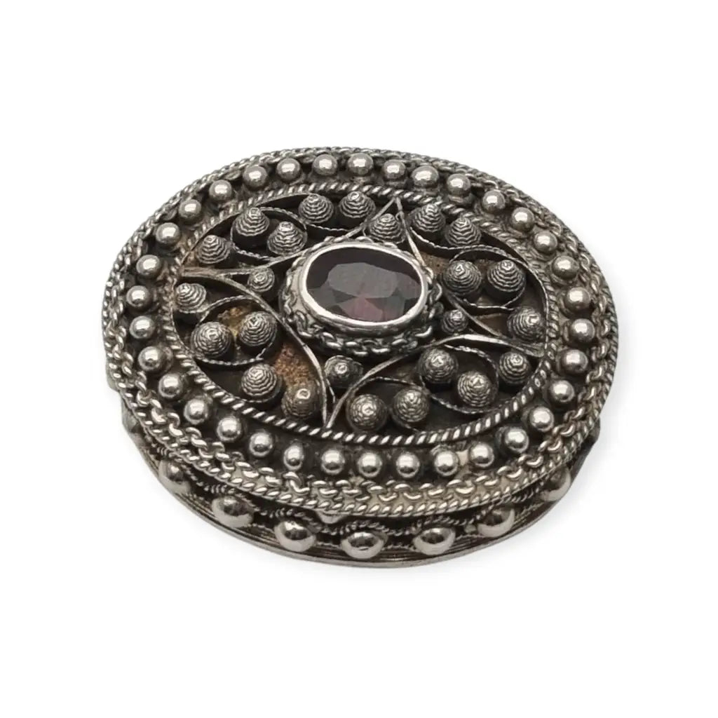 Pastillero de plata 925 decorado con filigrana y granate caja ovalada artesanal