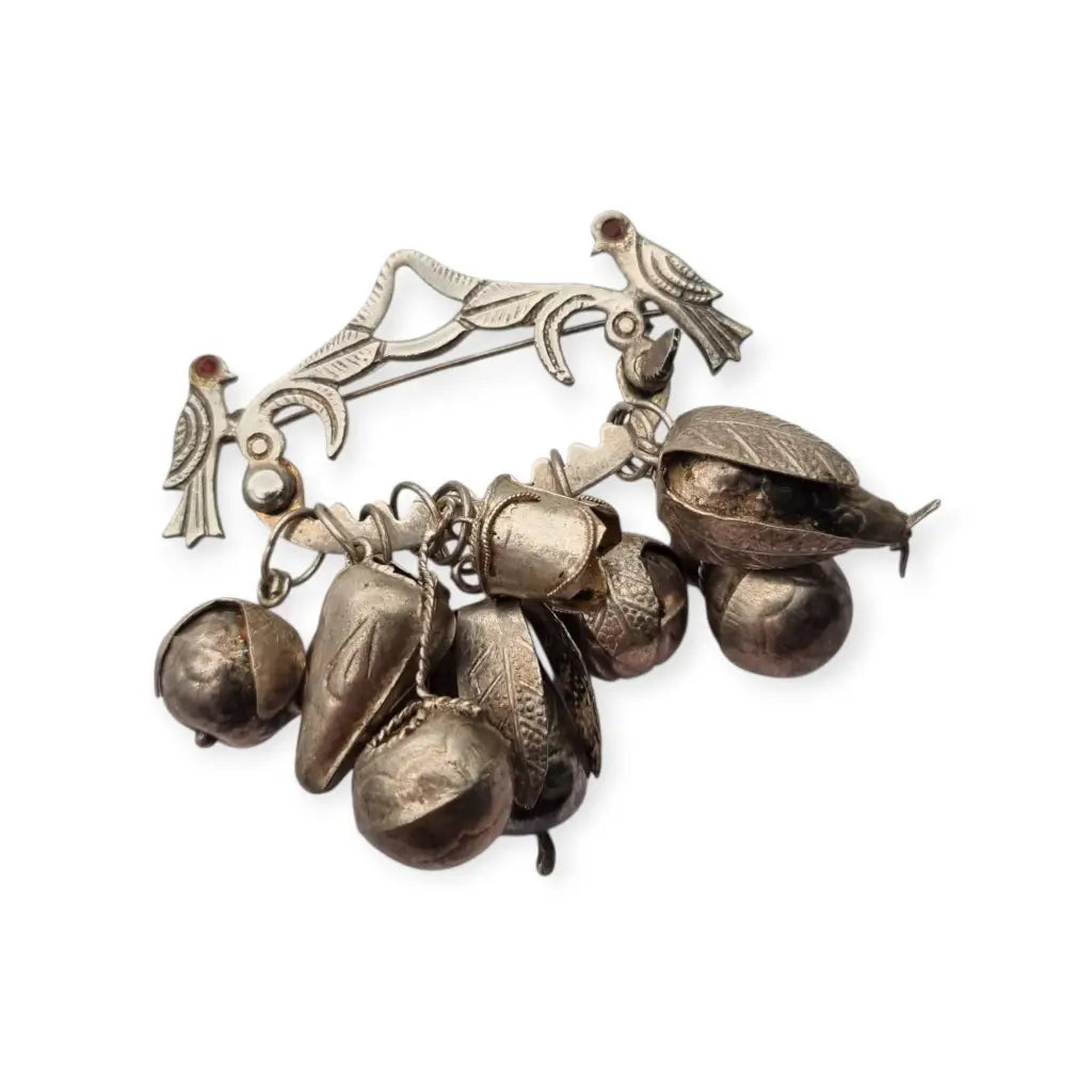 Penca de Balangandã Gerson Bahia firmado broche amuleto brasileño con dijes