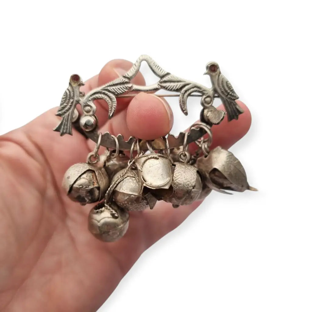 Penca de Balangandã Gerson Bahia firmado broche amuleto brasileño con dijes