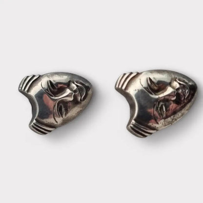 Pendientes de plata con caras estilo máscara diseño artístico vintage hechos