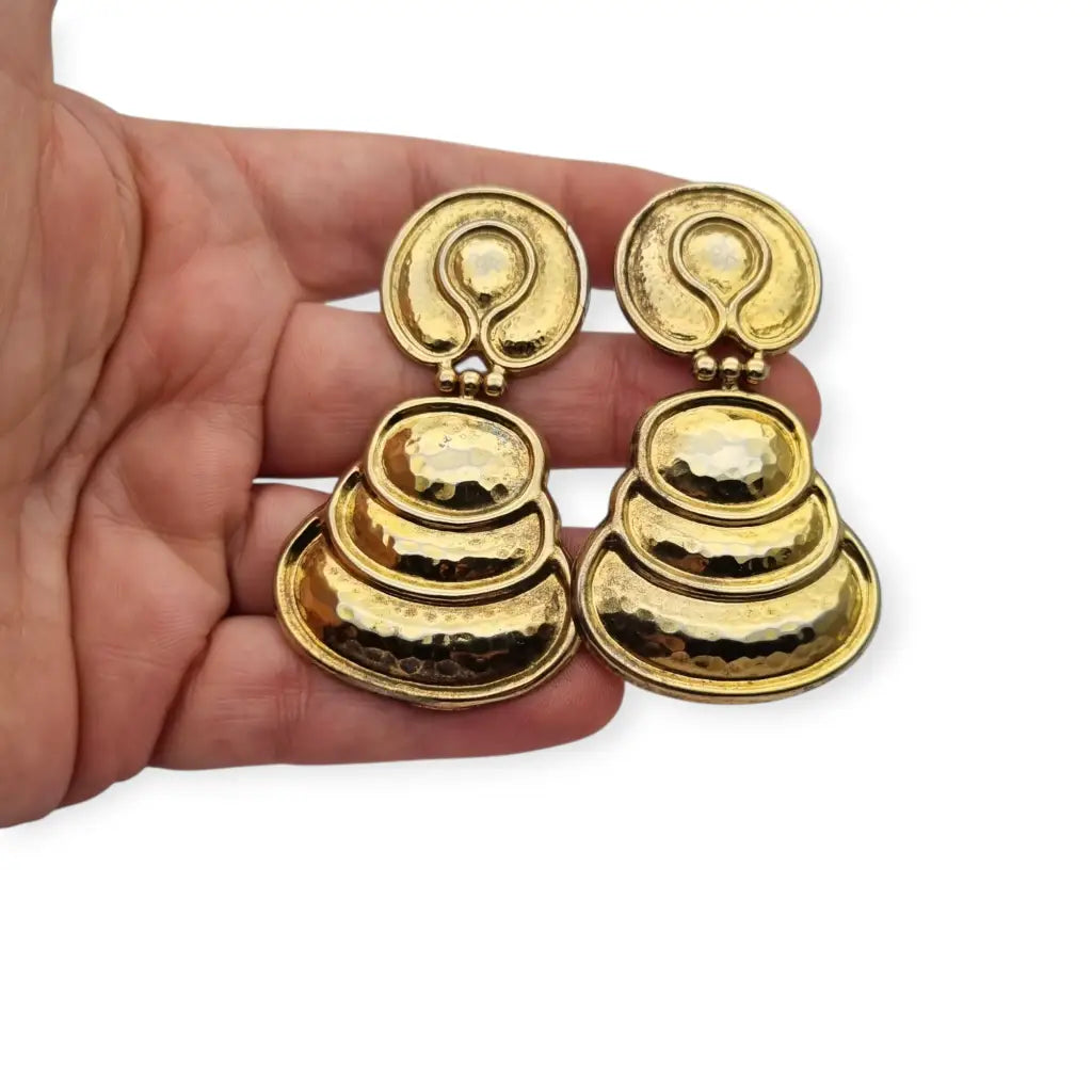 Pendientes vintage grandes en plata dorada 925 con acabado martelé y diseño