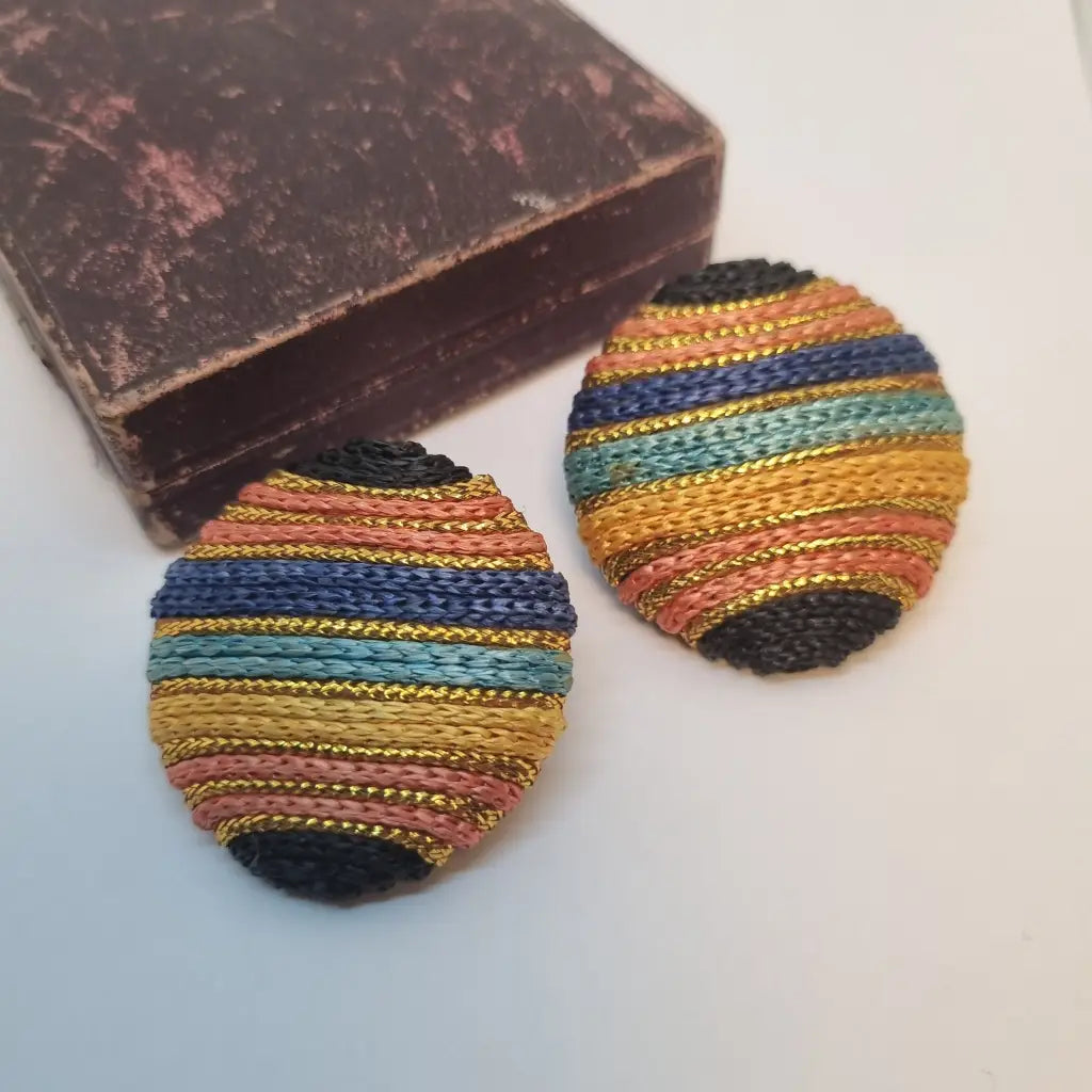 Pendientes vintage grandes pendientes redondos años 80. Joyería vintage.