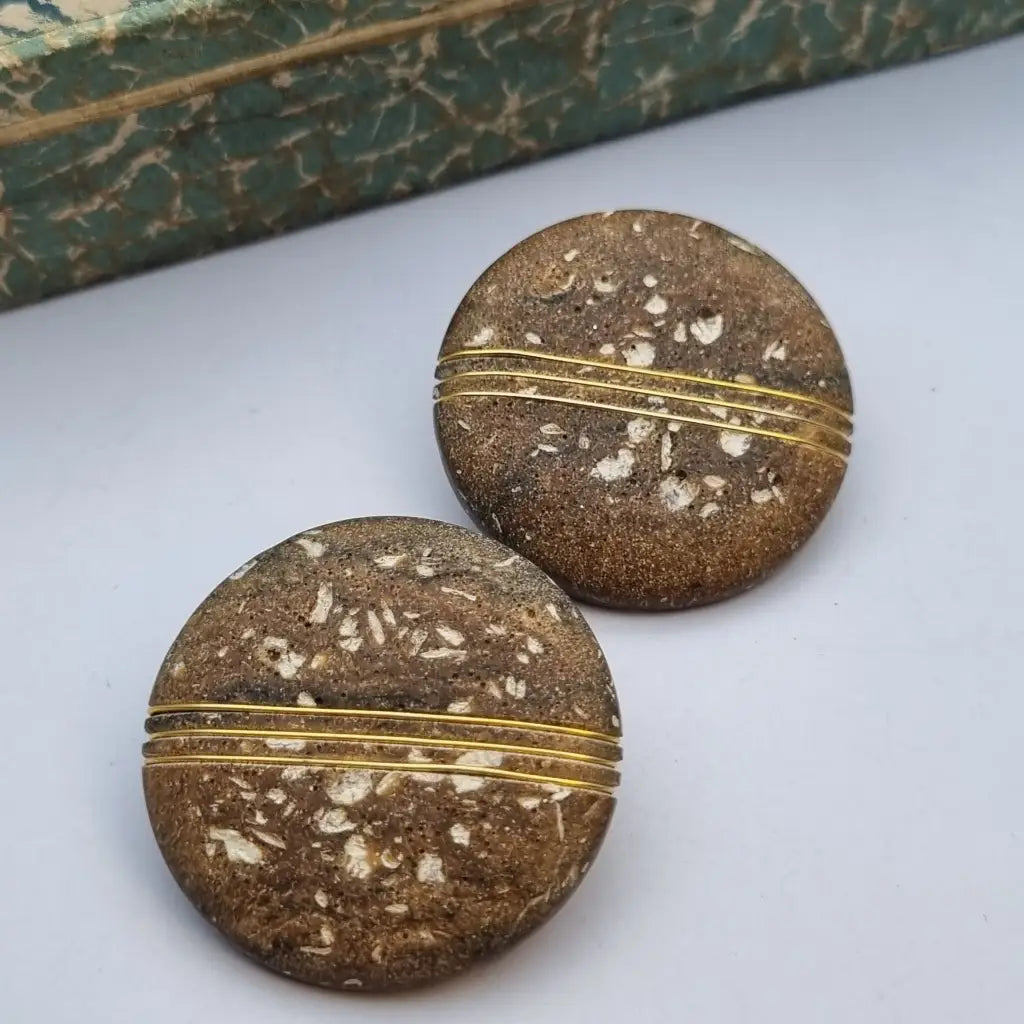 Pendientes vintage nos grandes y redondos de los años 80 marrones dorados,