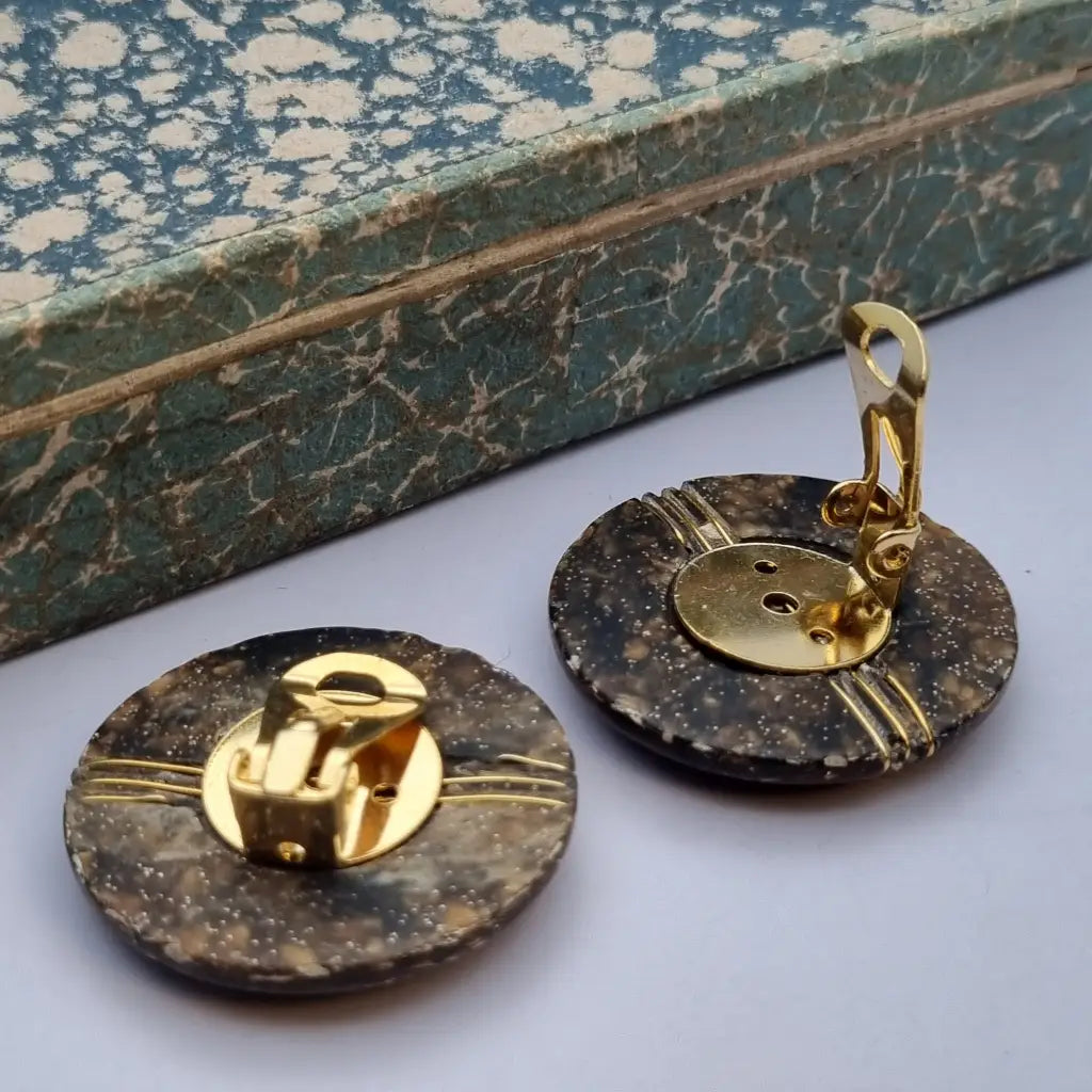 Pendientes vintage nos grandes y redondos de los años 80 marrones dorados,