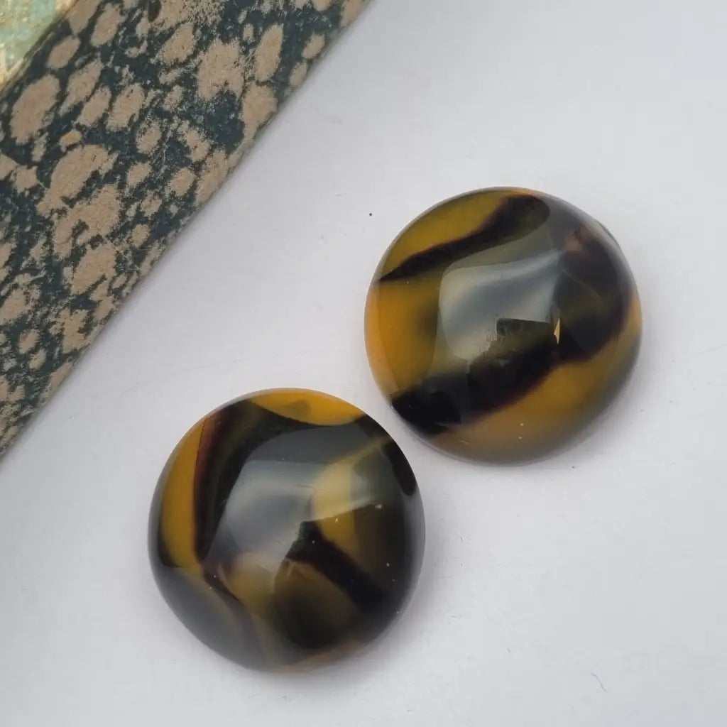 Pendientes vintage nos de plástico redondos grandes los 80,