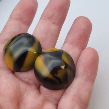 Pendientes vintage nos de plástico redondos grandes los 80,