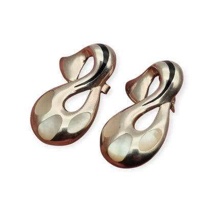 Pendientes vintage de plata 925 con ónix y nácar diseño curvo calado