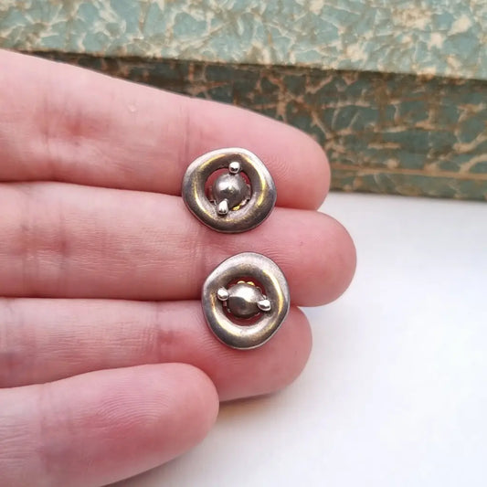 Pendientes vintage de plata. redondos. bohemios