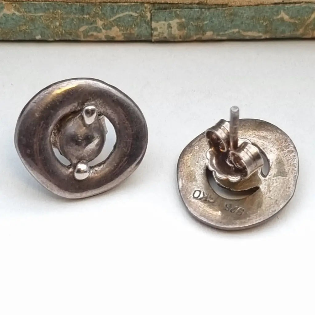 Pendientes vintage de plata. redondos. bohemios