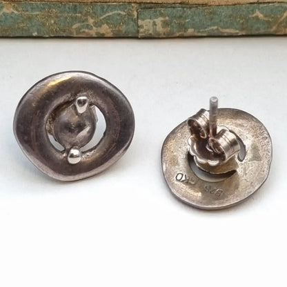 Pendientes vintage de plata. redondos. bohemios