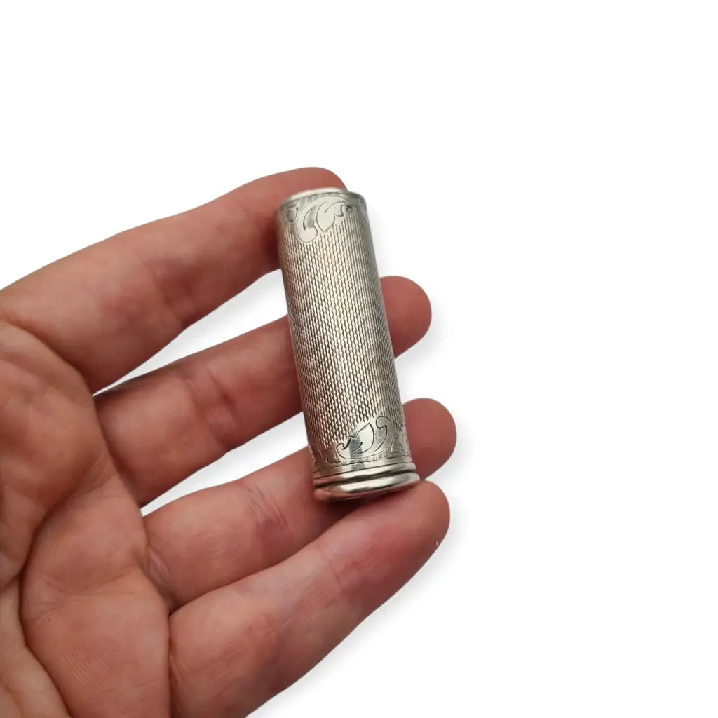 Pintalabios antiguo en plata 925 grabada estilo Art Nouveau floral tubo