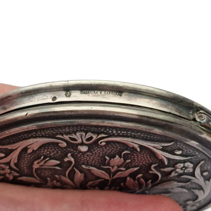 Polvera antigua de plata Art Nouveau Masriera y Carreras con grabado floral