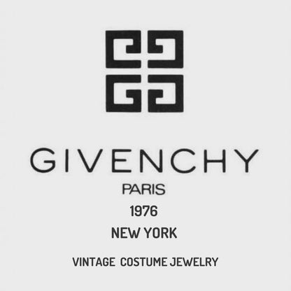 Colgante Vintage Givenchy 1976 Paris New York de Colección. Regalos para Mujer.