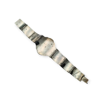 Pulsera antigua de plata firmada • jade verde central y dragones calados • Art