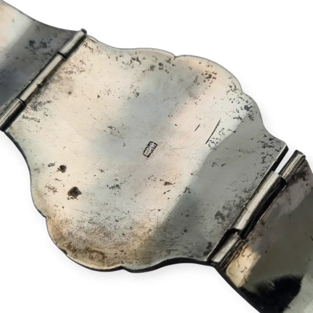 Pulsera antigua de plata firmada • jade verde central y dragones calados • Art