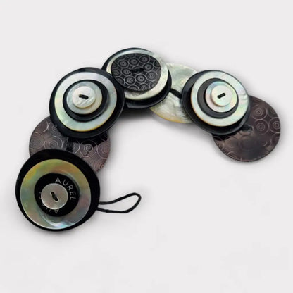 Pulsera de botón nácar diseño vintage AUREL blanco y negro joyería