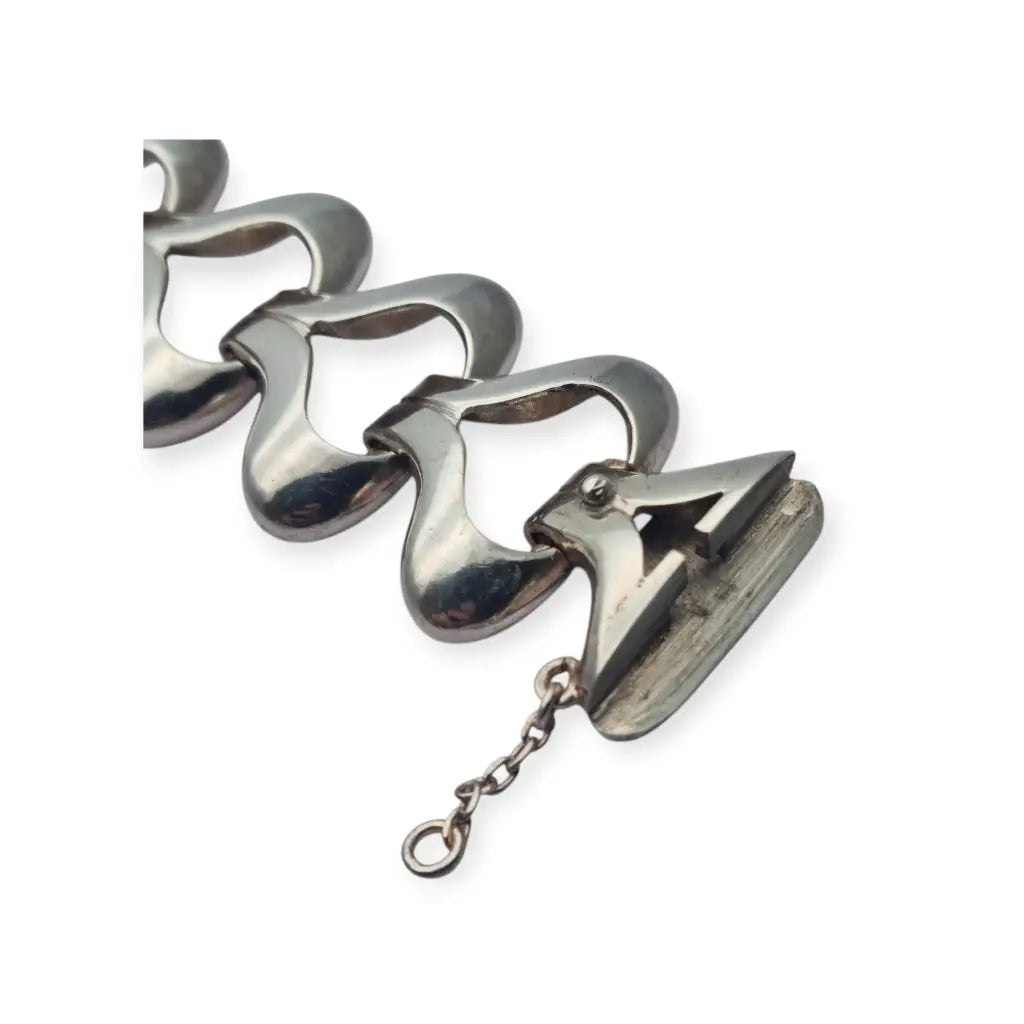 Pulsera vintage de plata para mujer circa 1970 con eslabones articulados