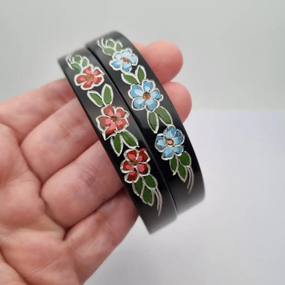 Pulseras de Lucite Juego dos pulseras pintadas a mano con diseño floral