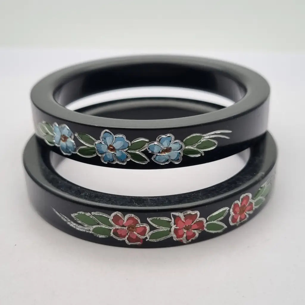 Pulseras de Lucite Juego dos pulseras pintadas a mano con diseño floral