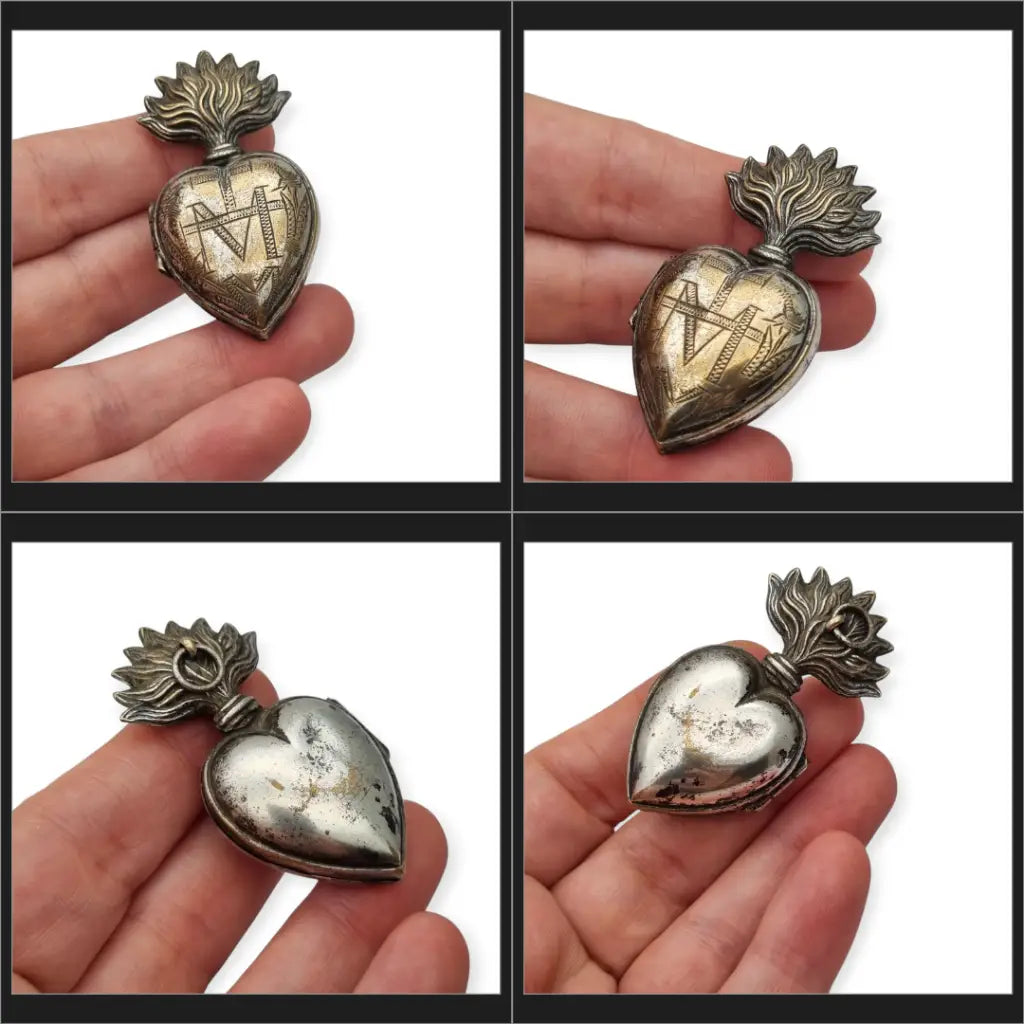 Relicario Sagrado Corazón antiguo en metal plateado grabado con llamas Francia