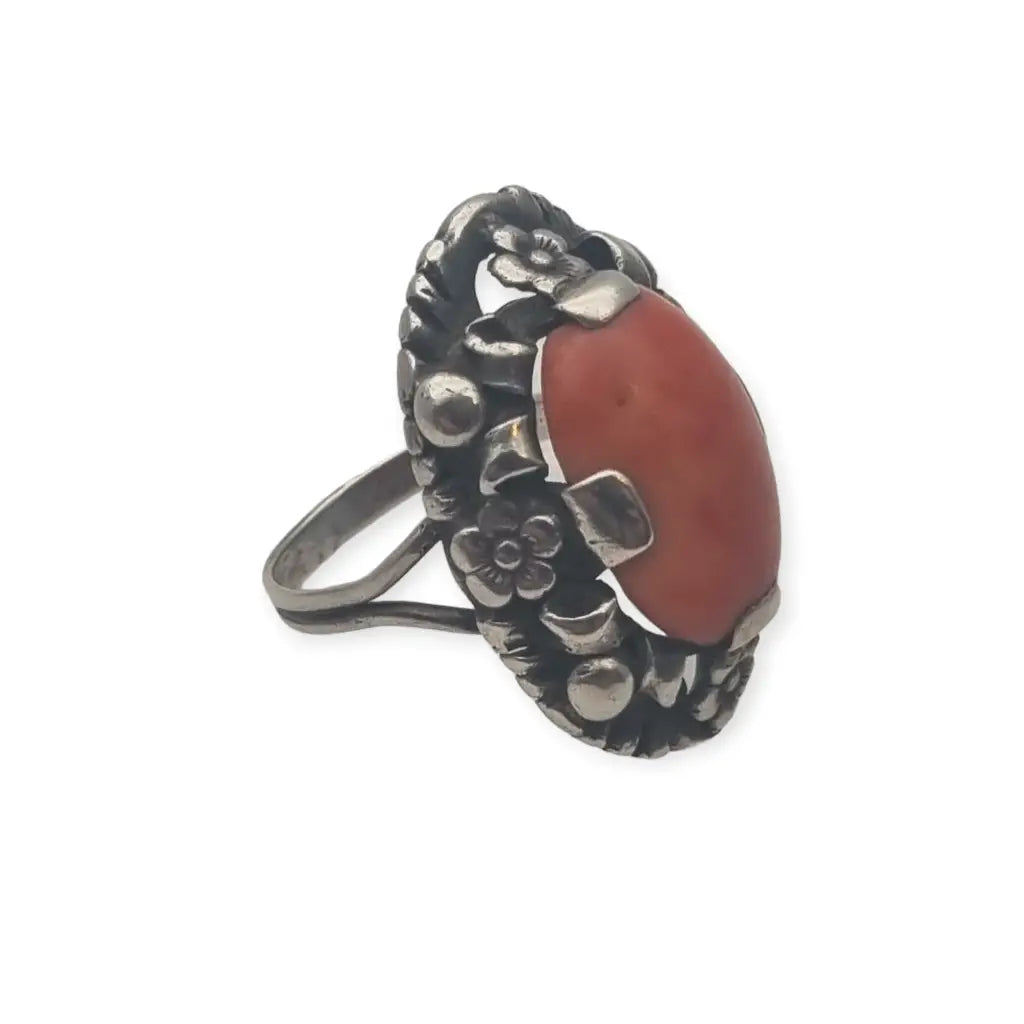 Anillo Art Deco Coral y Plata joyería floral de mujer Ideal regalos antiguos.