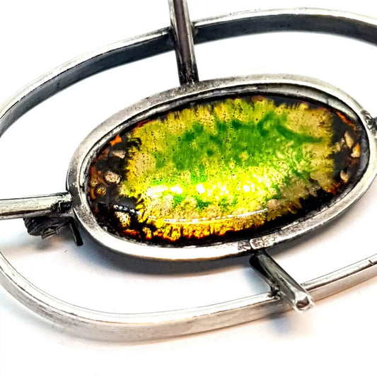 Broche de plata y esmalte. esmalte verde. Circa 1970. Joyas antiguas
