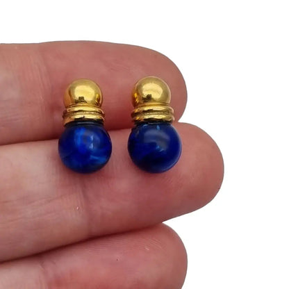 Pendientes de perlas azules y pendientes laminados en oro novedades los 80